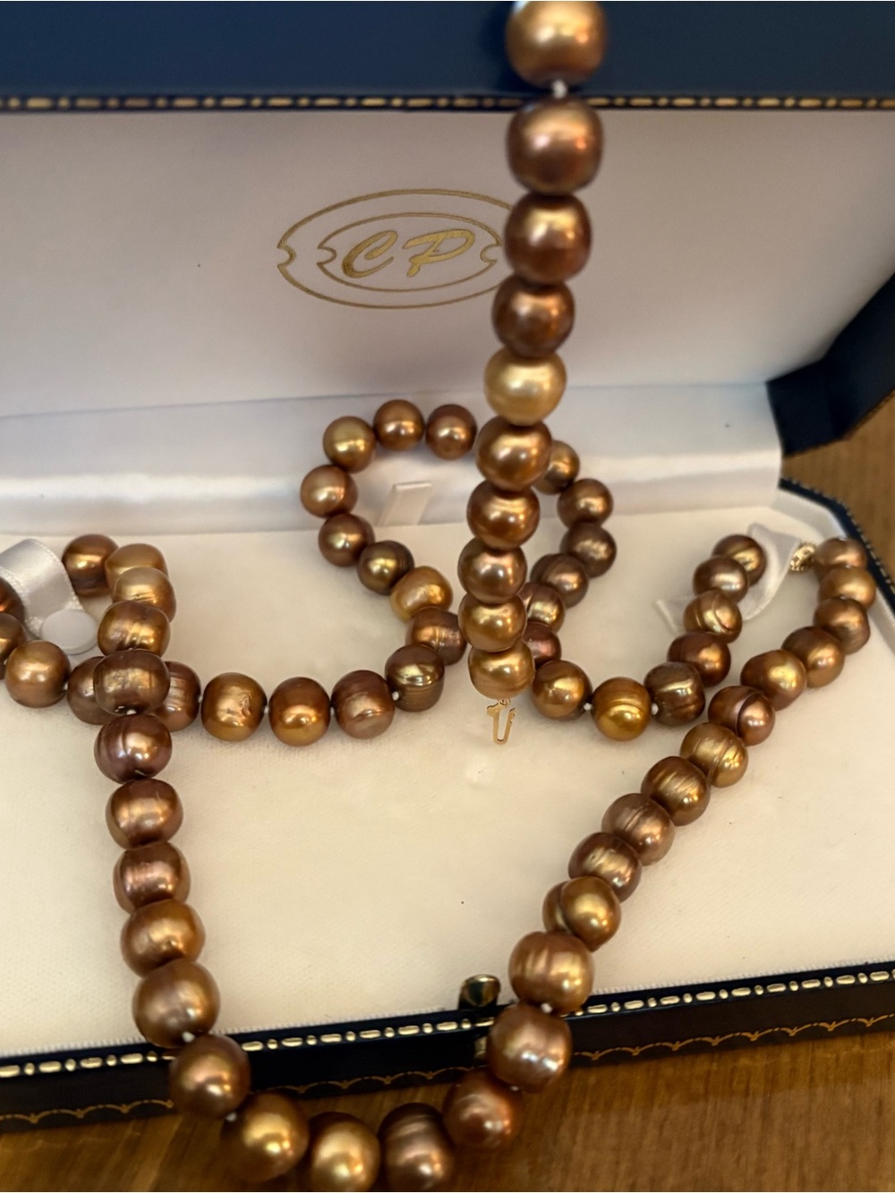 Bronze Golden Pearl Necklace and Bracelet Set